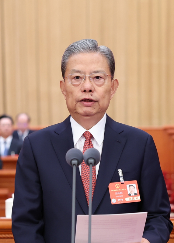 十四届全国人大三次会议开幕 习近平等在主席台就座